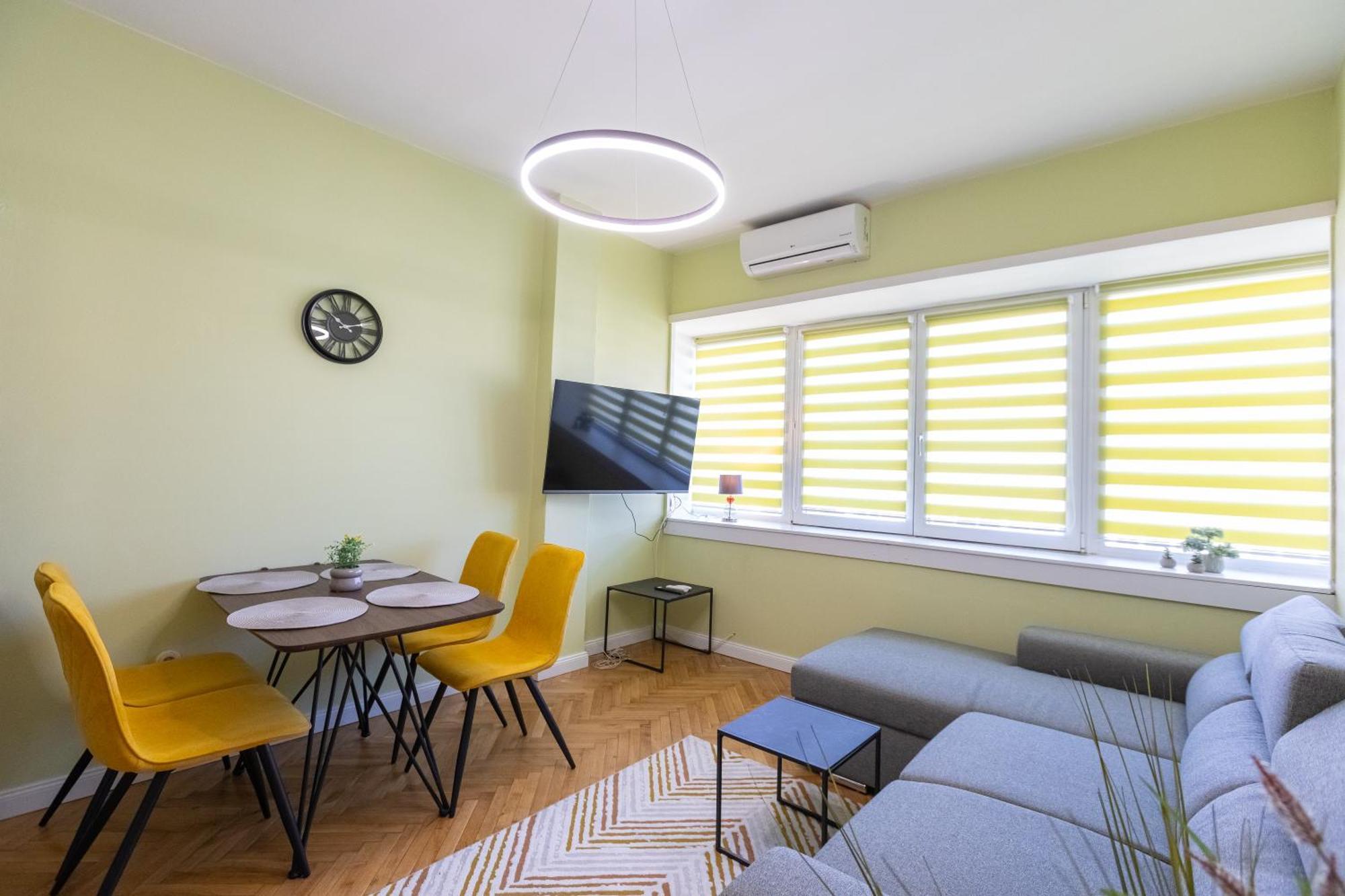 1Bdr Flat In Center Of Sofia Vitoshka Blvd Lägenhet Exteriör bild